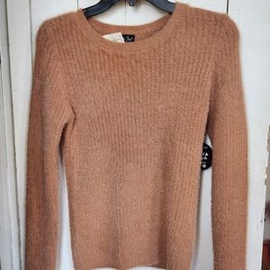 Tan Crew Neck Sweater with Ribbed Texture